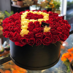  Çankaya Çiçekçiler Jumbo Roses Box -Büyük Kutuda Güller